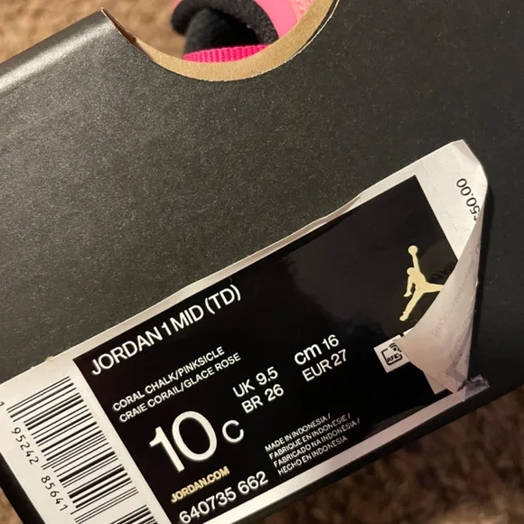 Jordan 1 mid CORAL CHALK PINKSICLE - Picture 5 of 6